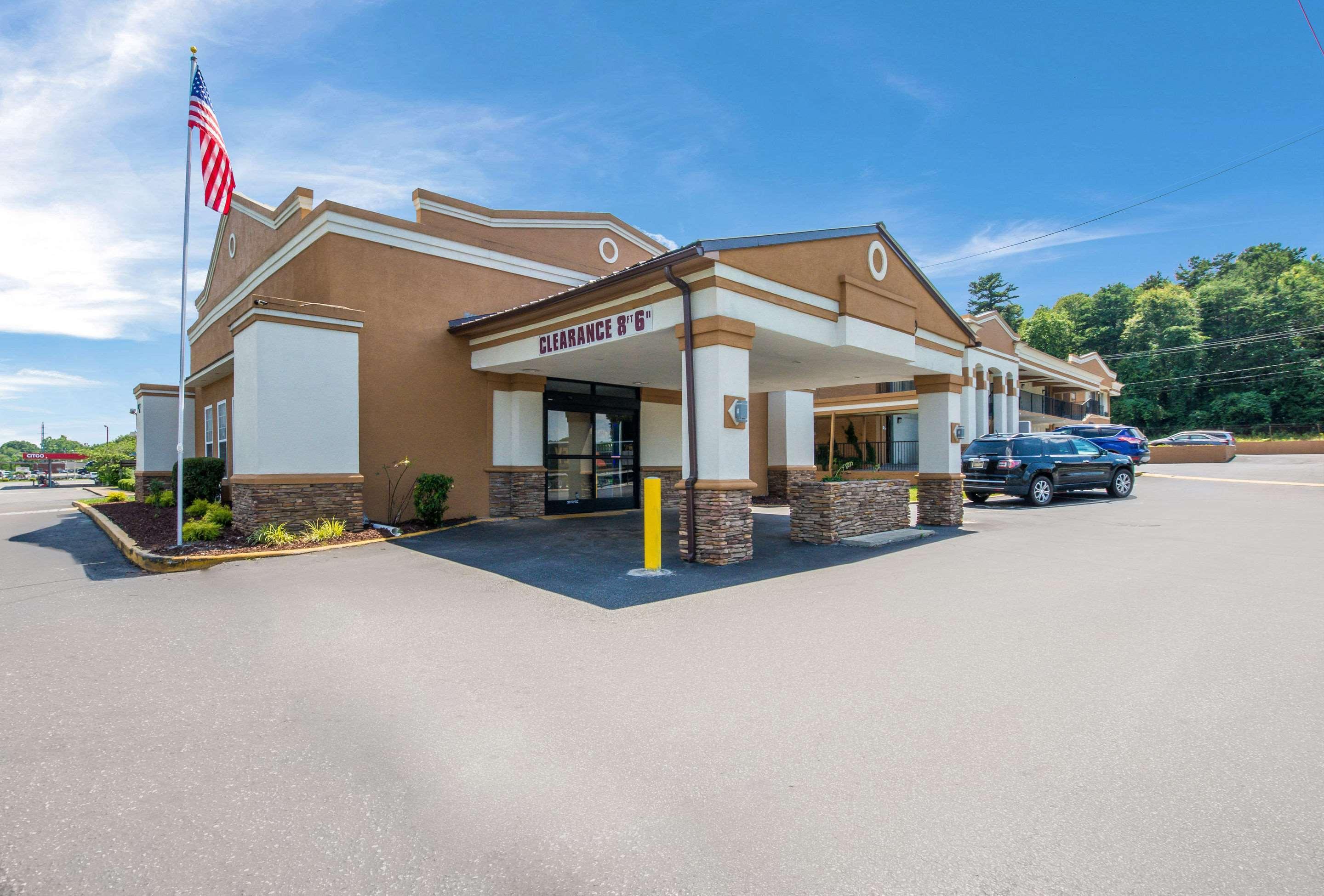 Quality Inn Gastonia Exteriör bild