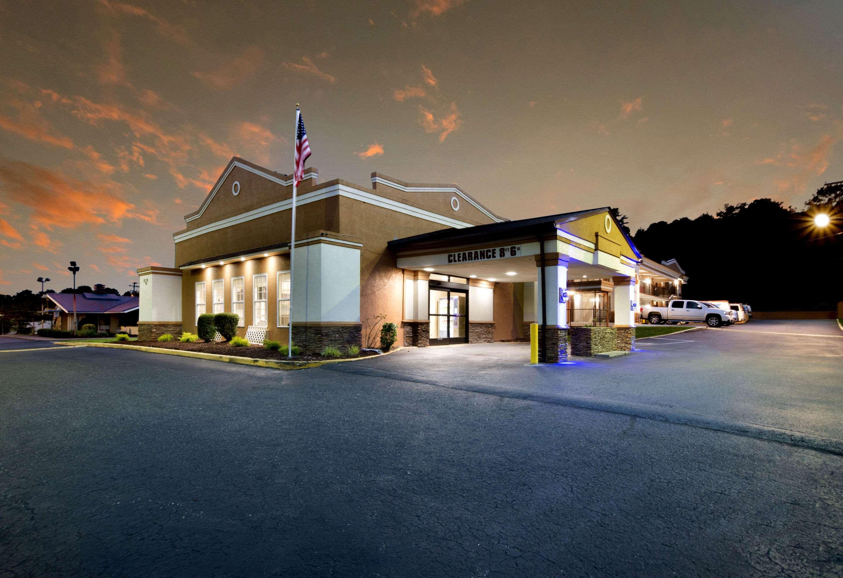 Quality Inn Gastonia Exteriör bild
