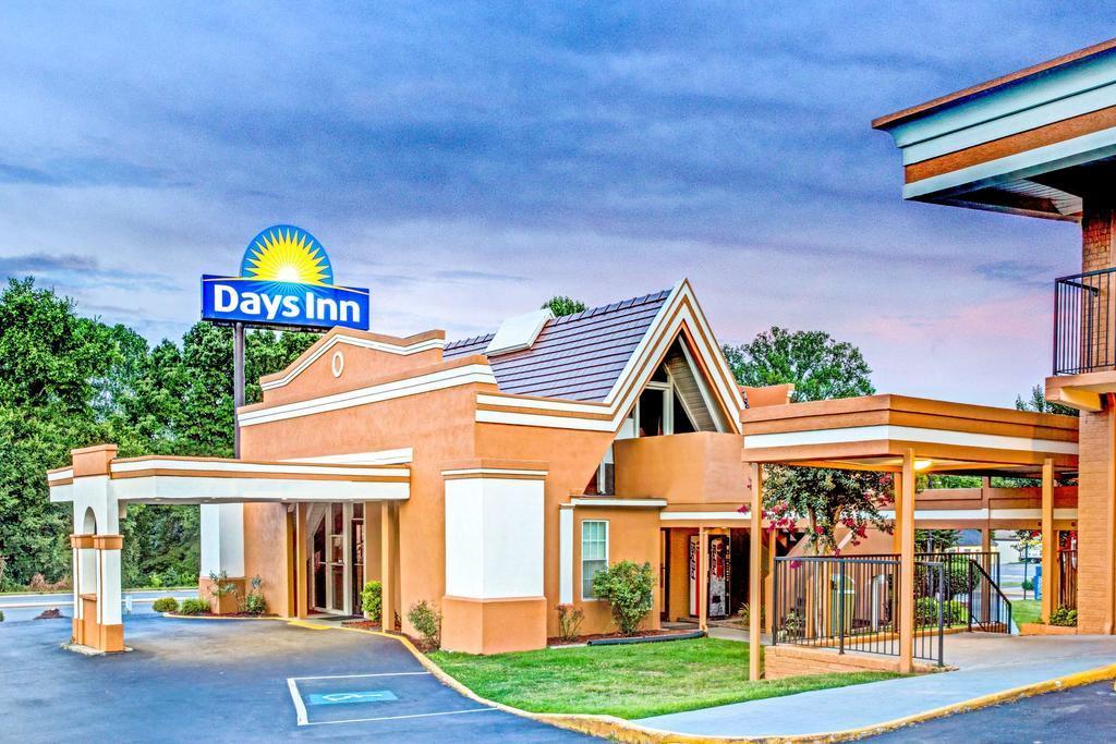 Quality Inn Gastonia Exteriör bild